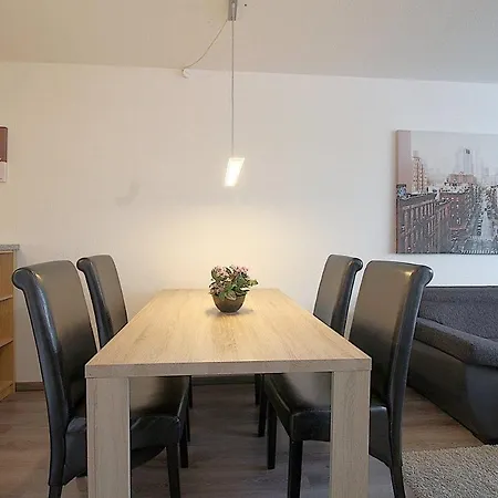 Apartamento 417 *